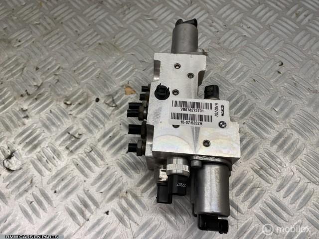 Hydraulisch kleppenblok BMW X5 E70  E71 67827373, Auto-onderdelen, Transmissie en Toebehoren, BMW, Gebruikt, Ophalen of Verzenden