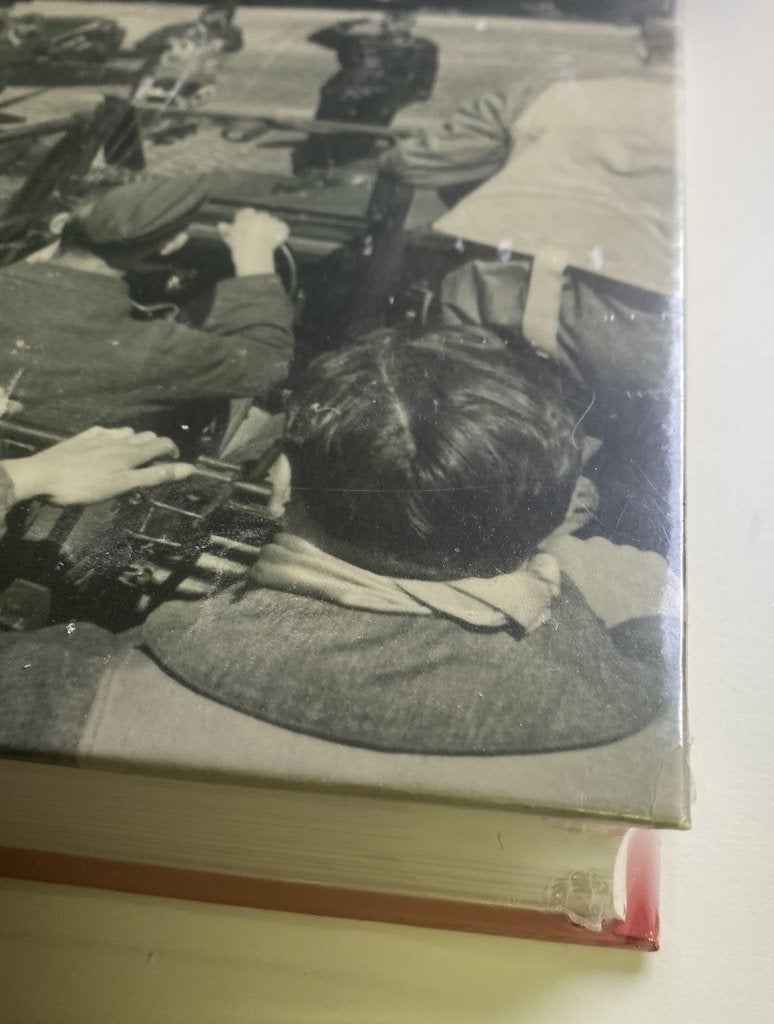 Nieuw & Geseald: Vliegvelden in Oorlogstijd 2017, Boeken, Tweede Wereldoorlog, Nieuw, Ophalen of Verzenden, Luchtmacht