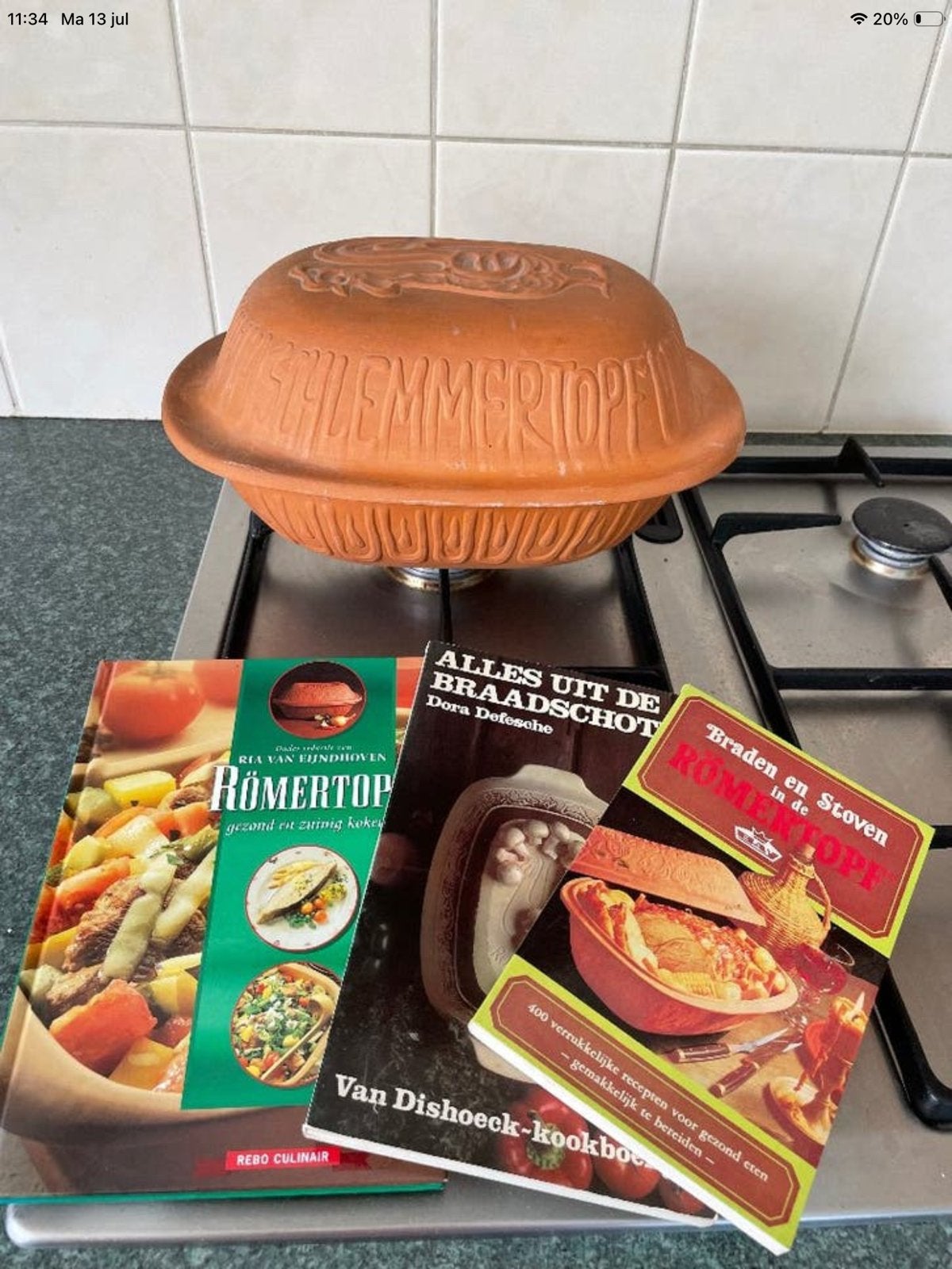 Gratis 1 boek bij deze Schlemmertopf / Römertopf., Ophalen of Verzenden, Zo goed als nieuw