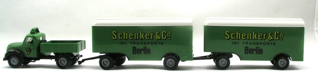 Brekina Magirus Mercur Schenker Berlin met 2 aanhangers, Hobby en Vrije tijd, Ophalen of Verzenden, Zo goed als nieuw, Bus of Vrachtwagen