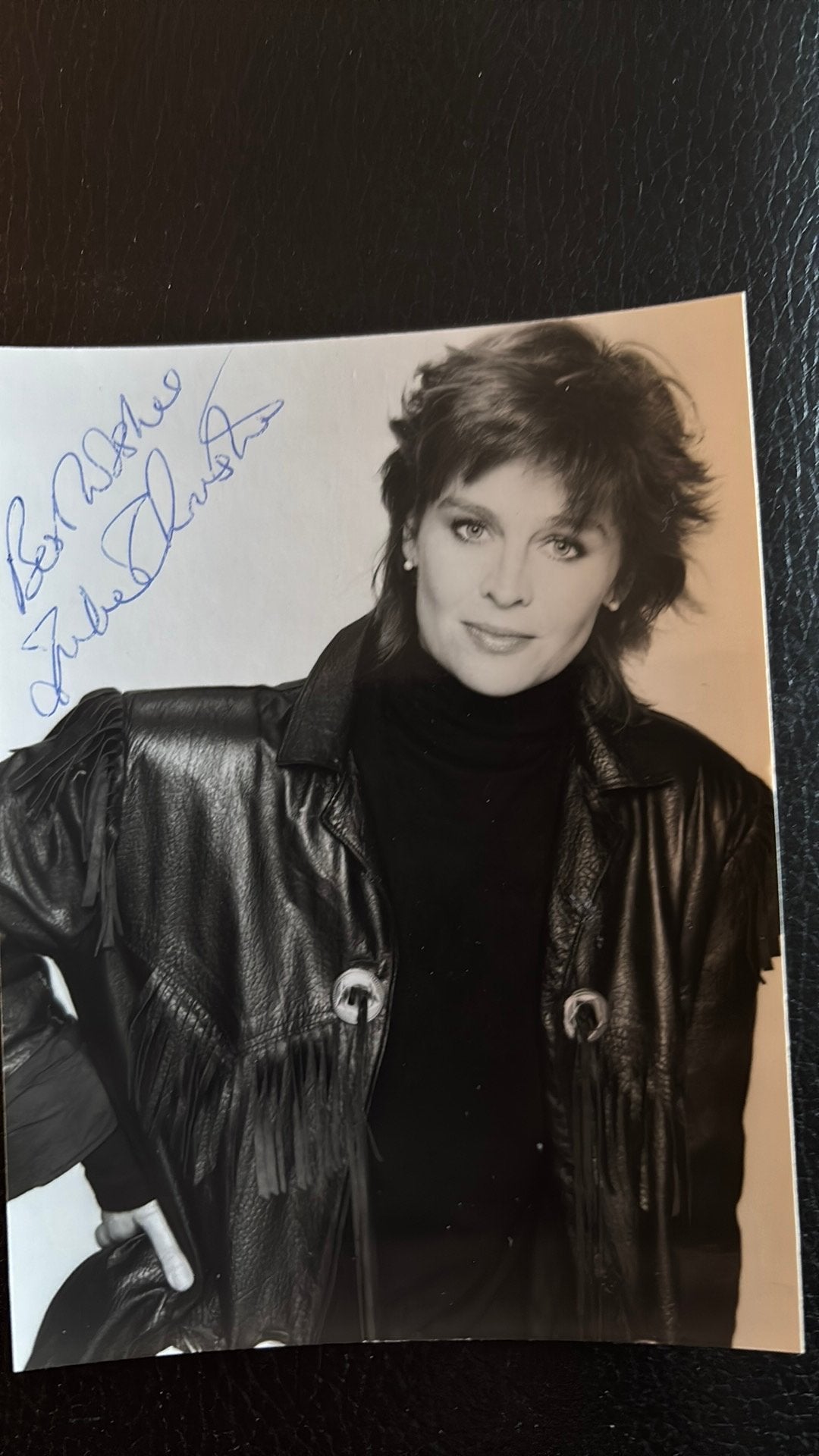 JULIE CHRISTIE FOTO met mooi gezette handtekening JAMES BOND, Verzenden, 1980 tot heden, Ongelopen, Sterren en Beroemdheden