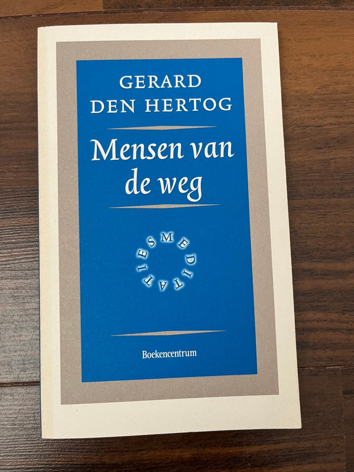 G. den Hertog - Mensen van de weg, Nieuw, Christendom | Protestants, Ophalen of Verzenden, G. den Hertog