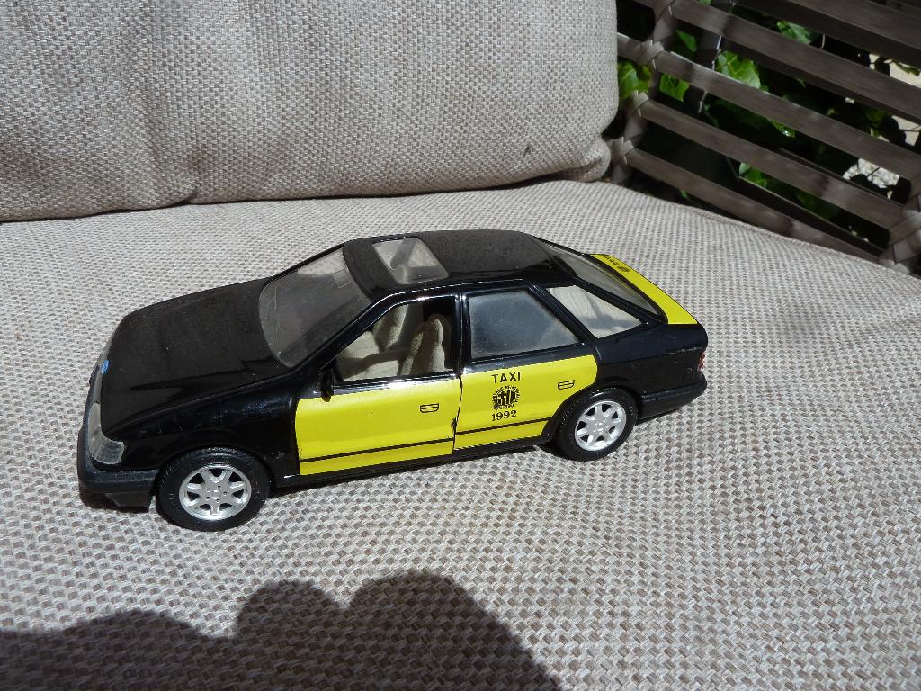 FORD SCORPIO ""TAXI"" uit Spanje., Ophalen of Verzenden, Zo goed als nieuw, Auto, Overige merken