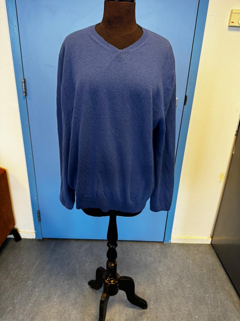 cashmere sweater HE premium by Mango, size L-Xl, Kleding | Dames, Truien en Vesten, Verzenden, Zo goed als nieuw, Maat 46/48 (XL) of groter