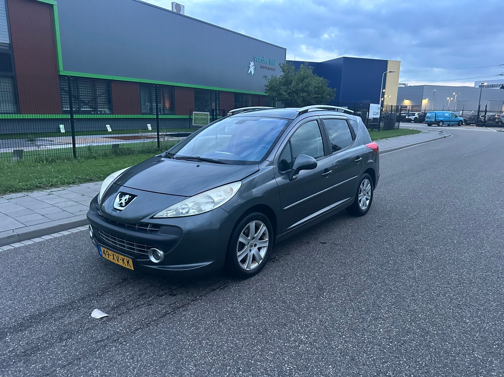 Peugeot 207 1.6 16V SW 2007 APK 11-2027 Trekhaak, Voorwielaandrijving, Automatische klimaatregeling, 4 cilinders, Stationwagon