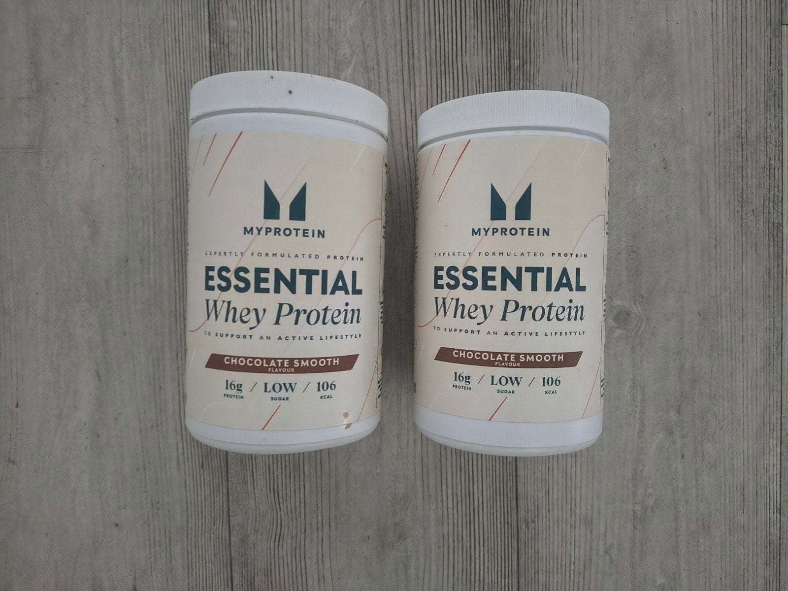 2 potten Myprotein Essential Whey Protein Chocolade Smooth, Ophalen of Verzenden, Nieuw, Poeder of Drank
