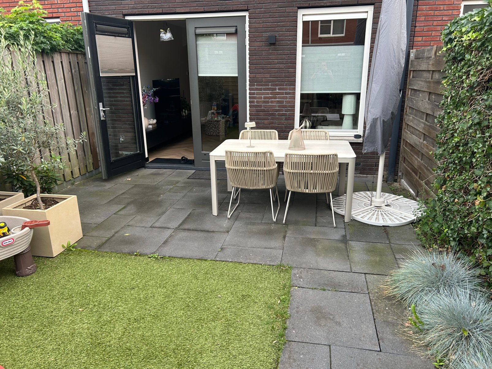Tuintegels gratis afhalen, Ophalen, Gebruikt, 250 tot 500 cm