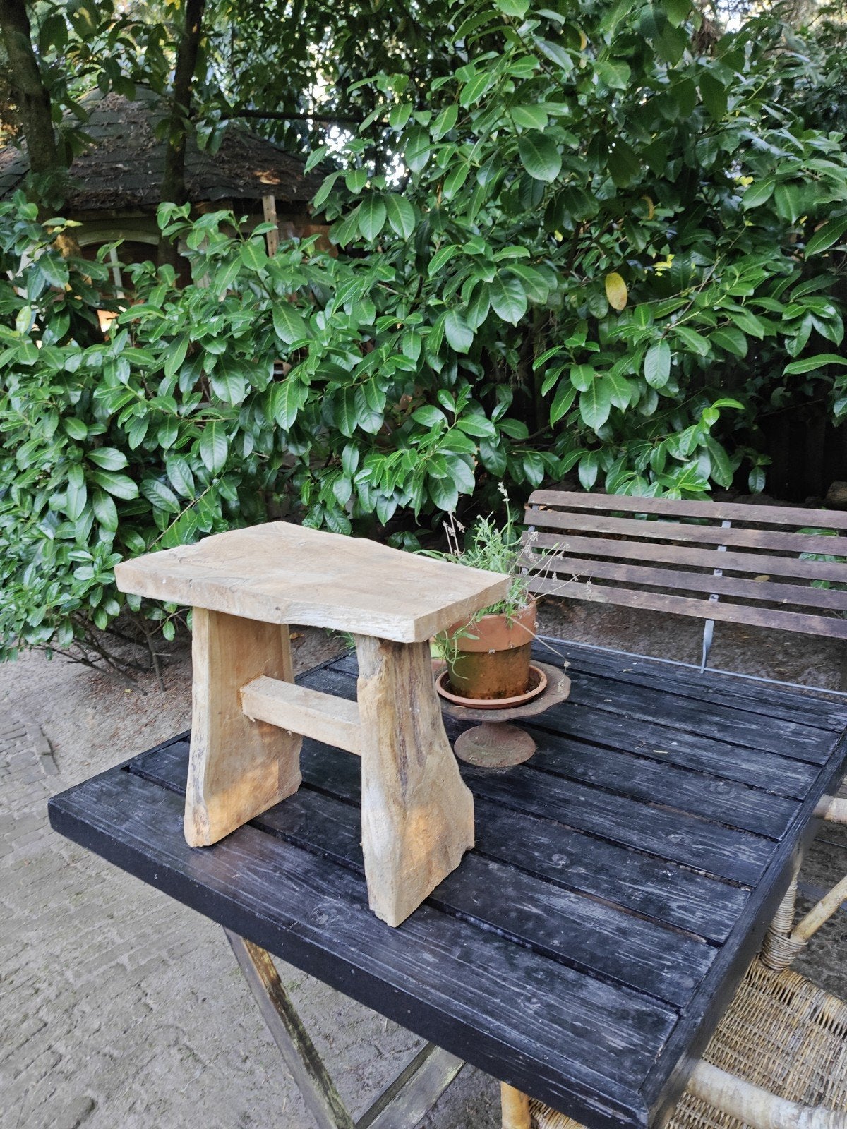 Leuk massief robuust houten krukje/ bijzettafeltje, Ophalen, Zo goed als nieuw, Hout