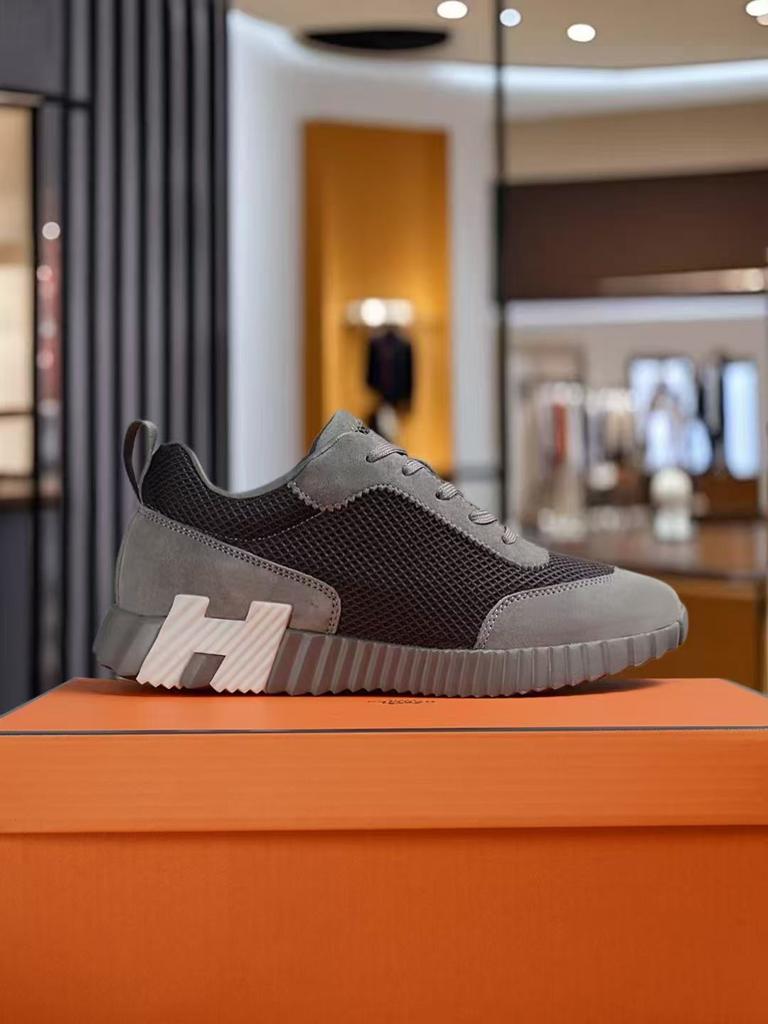 Stijlvolle Hermes Sneakers - Diverse kleuren PARTIJ, Kleding | Heren, Ophalen of Verzenden, Nieuw, Overige kleuren, Sneakers of Gympen