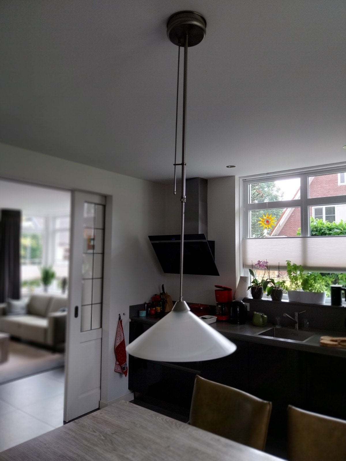 Moderne hanglamp met glazen kap - verstelbaar, Ophalen, Gebruikt, E27 (groot), Glas