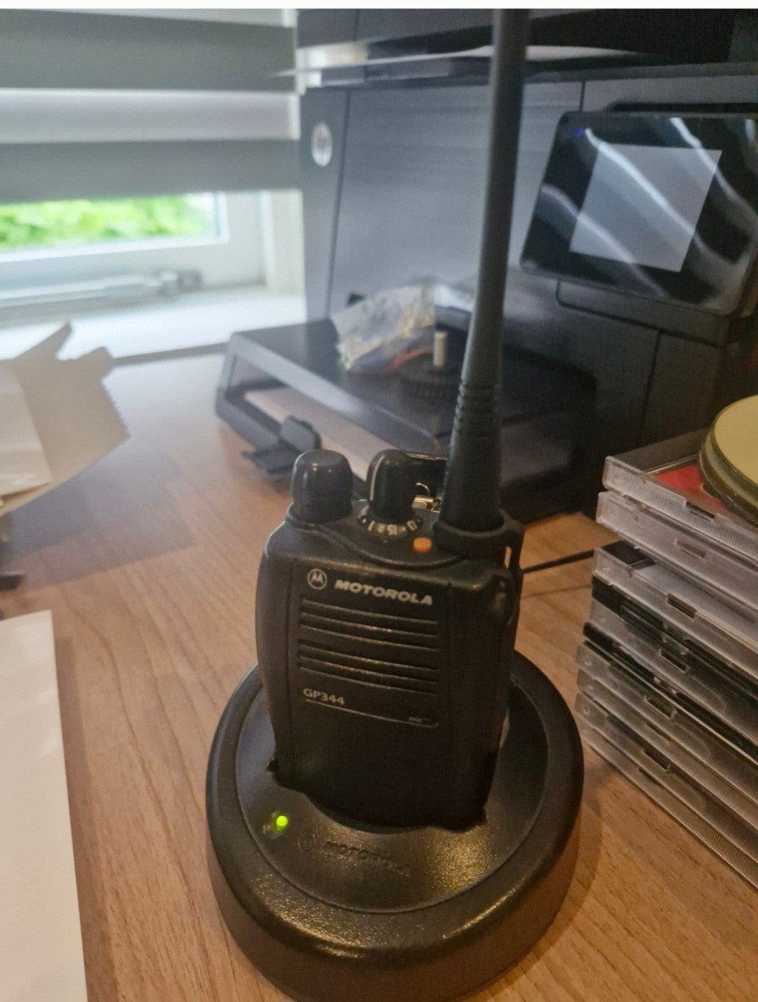 Motorola GP344 met nieuwe accu, Ophalen of Verzenden, Zo goed als nieuw