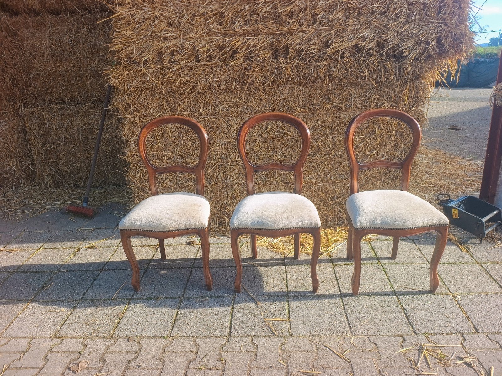 biedermeier eetkamerstoelen, Ophalen