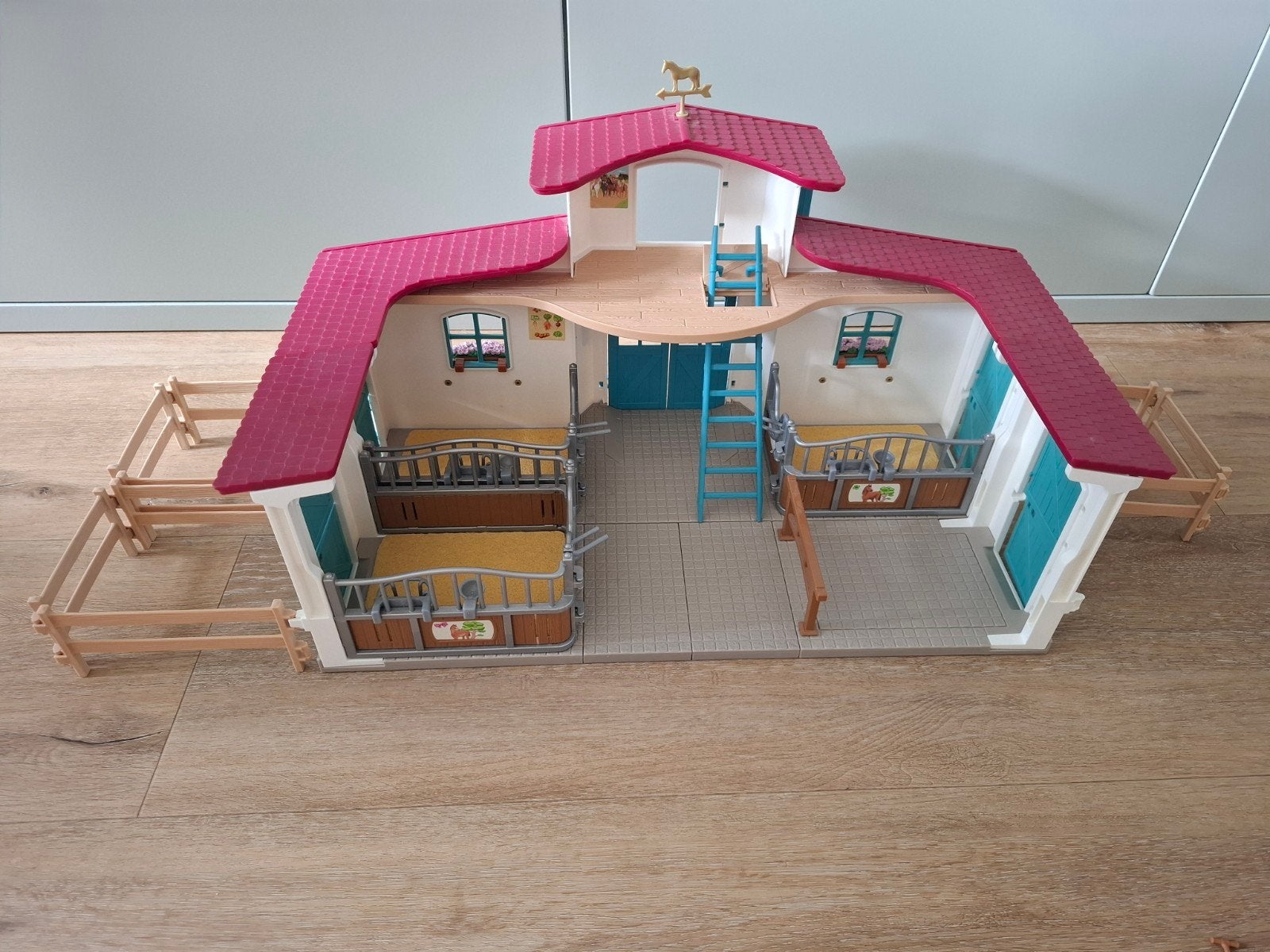 Schleich manege 42567, Ophalen, Zo goed als nieuw