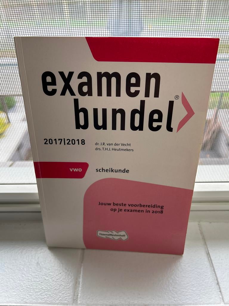 Examenbundel VWO Scheikunde 2017/2018, Ophalen of Verzenden, Beta, Gelezen