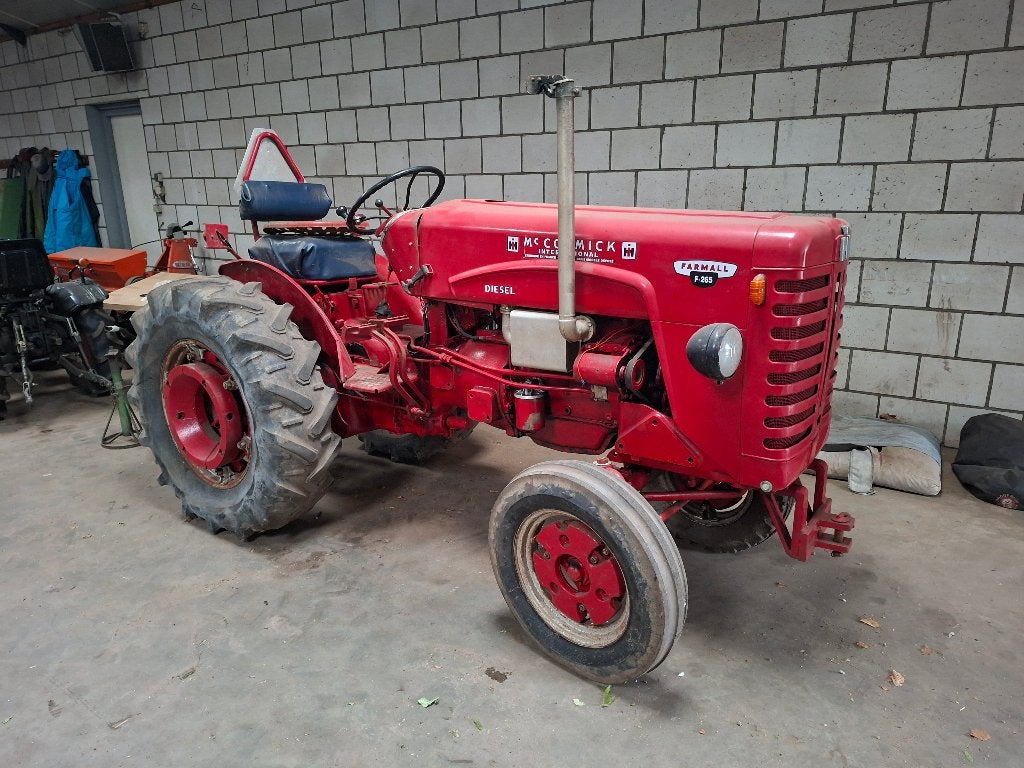 Farmall f-265, oldtimer farmall, smalspoor , mc cormick, ih, Ophalen