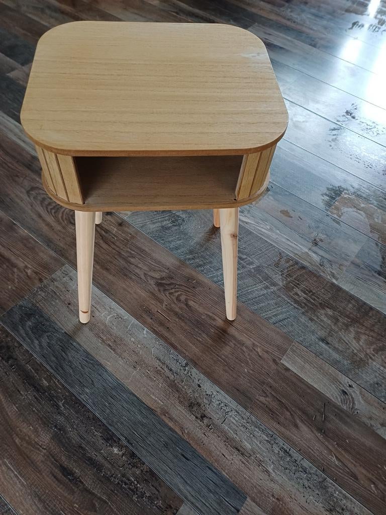 Nachtkastje Action - 50hx34bx30d cm 5 euro, Huis en Inrichting, Slaapkamer | Nachtkastjes, Ophalen, Minder dan 45 cm, Minder dan 55 cm