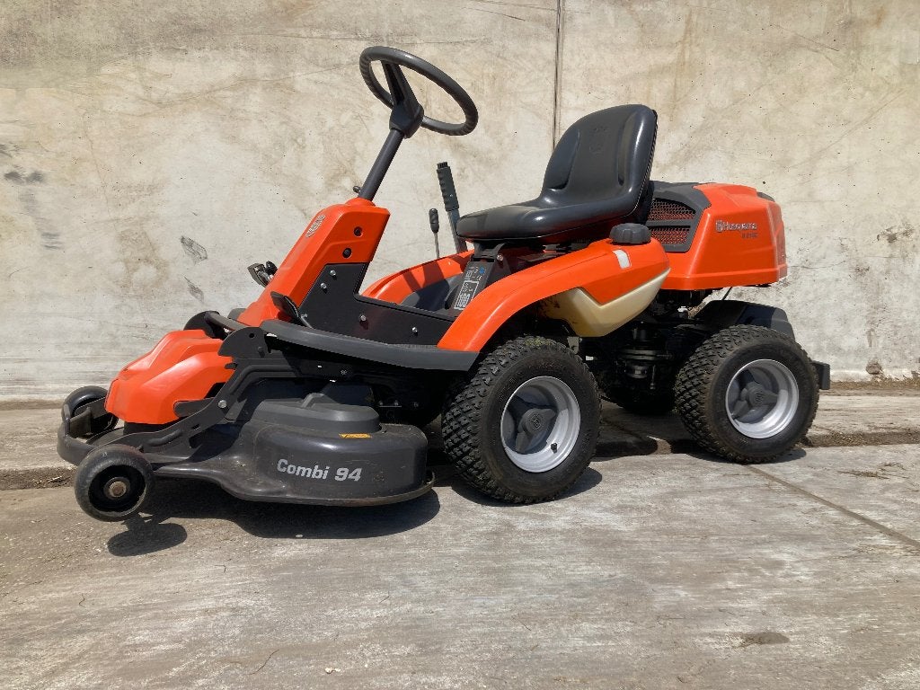 Husqvarna Rider 213C 94cm maaidek, Tuin en Terras, Zitmaaiers, Gebruikt, 90 tot 120 cm, Elektrische starter, Mulchfunctie, Ophalen