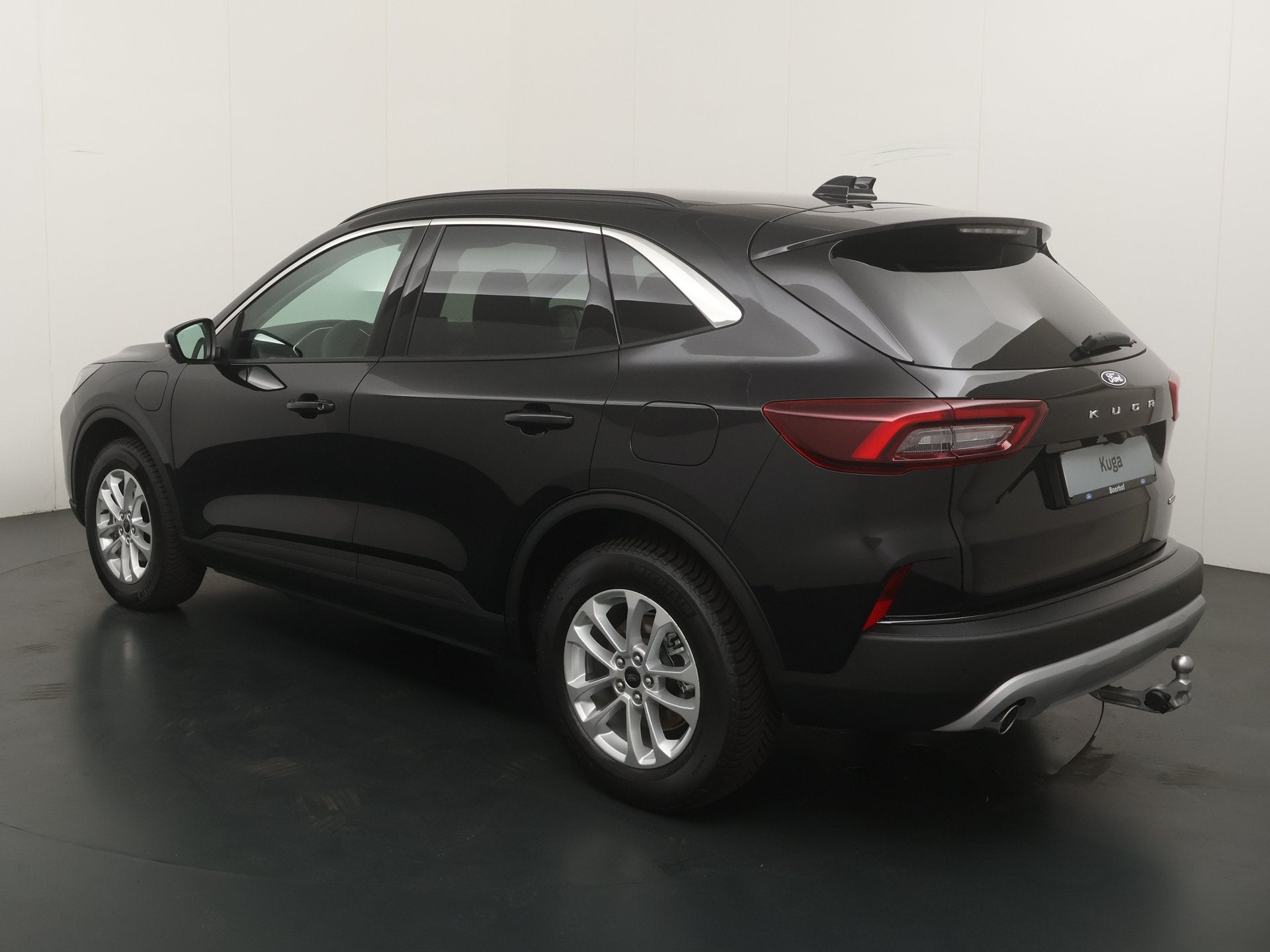 Ford Kuga 2.5 PHEV Titanium | Elektr. trekhaak | All-seasons, Auto's, Zwart, 4 cilinders, Zwart, Bedrijf