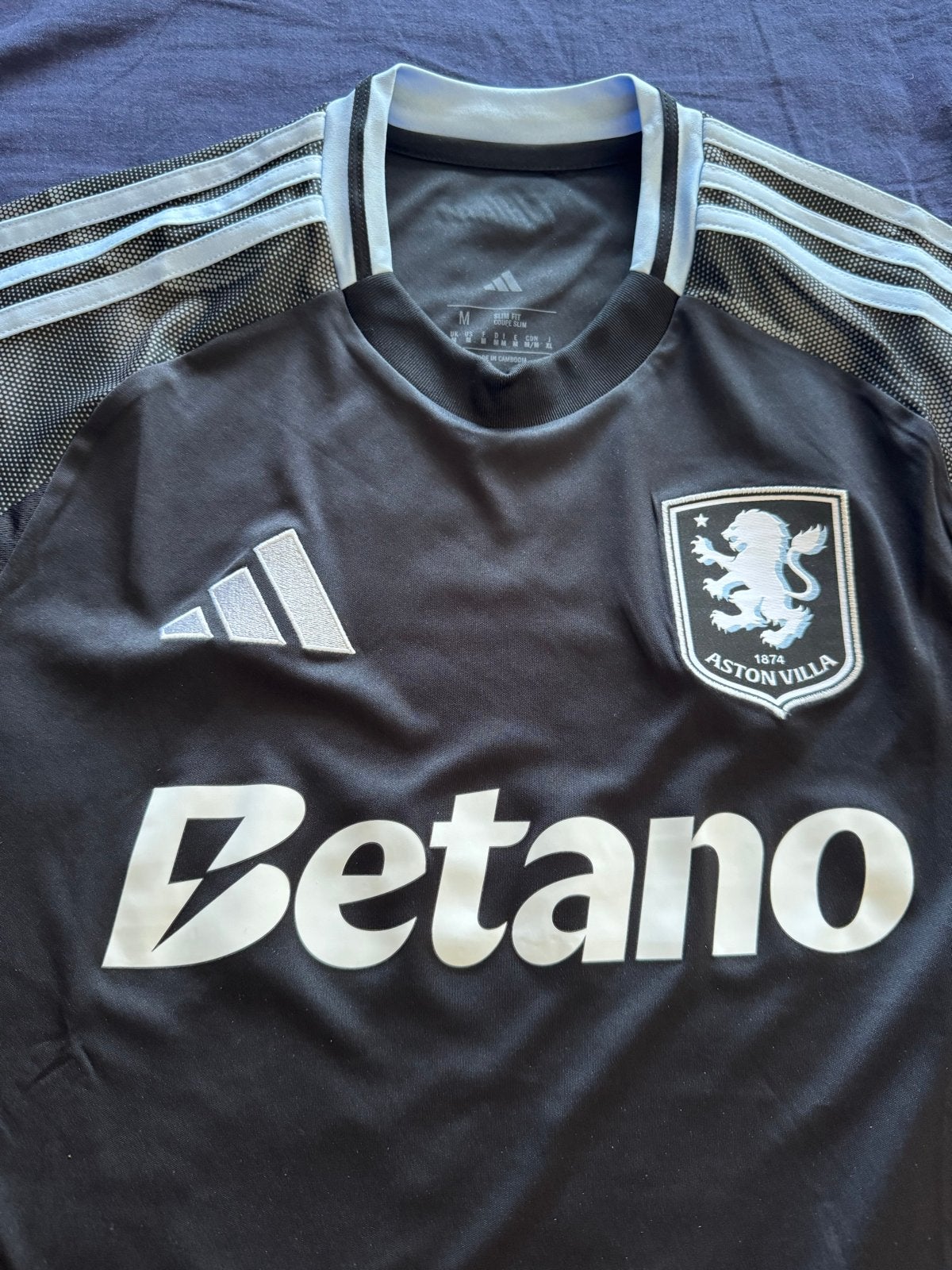 Aston Villa Uitshirt 2025/2026 Maat M Origineel, Verzenden, Zo goed als nieuw, Zwart
