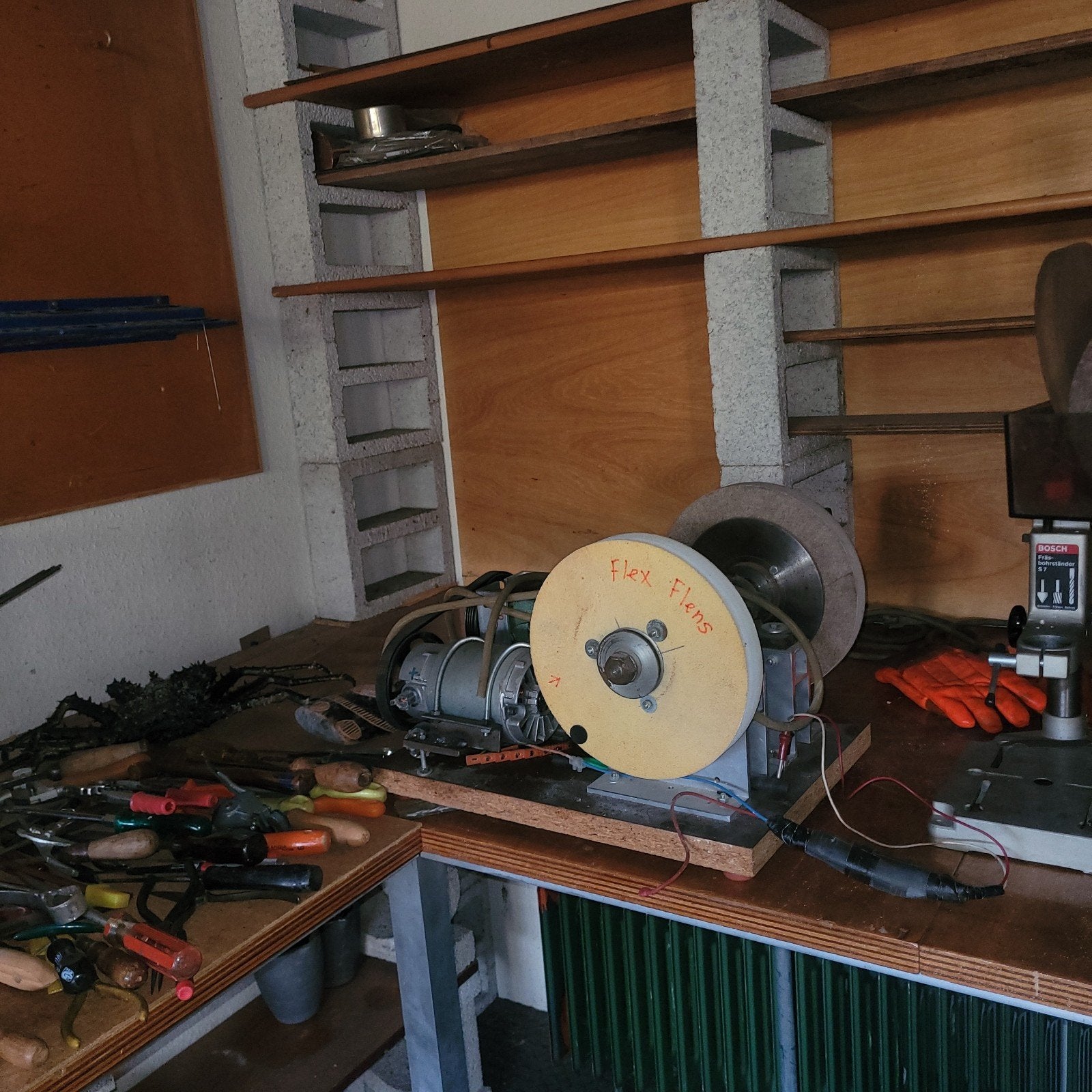 diverse polijstmachines, kolom voor machine/ polijst opstell, Ophalen, Gebruikt
