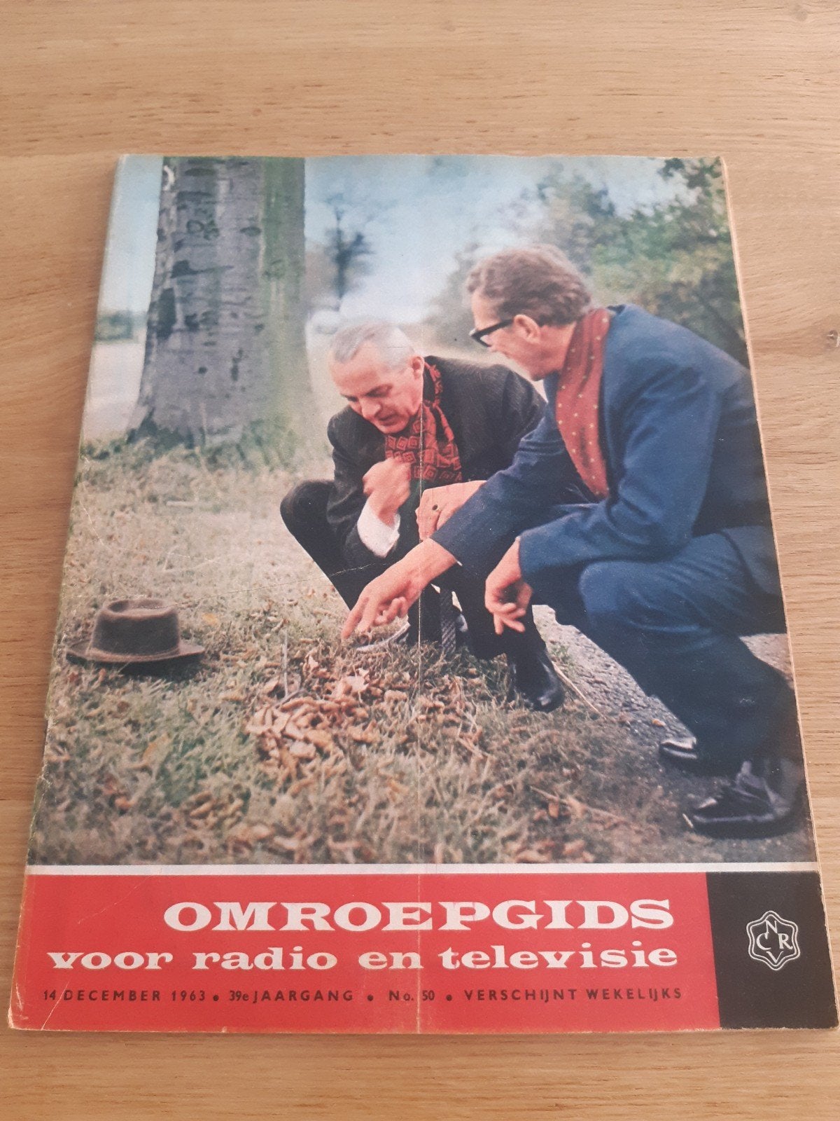 50.NCRV gids 1963. Stiefbeen en zn zoon. Opsporing verzocht., Verzamelen, Verzenden, 1980 tot heden, Tijdschrift