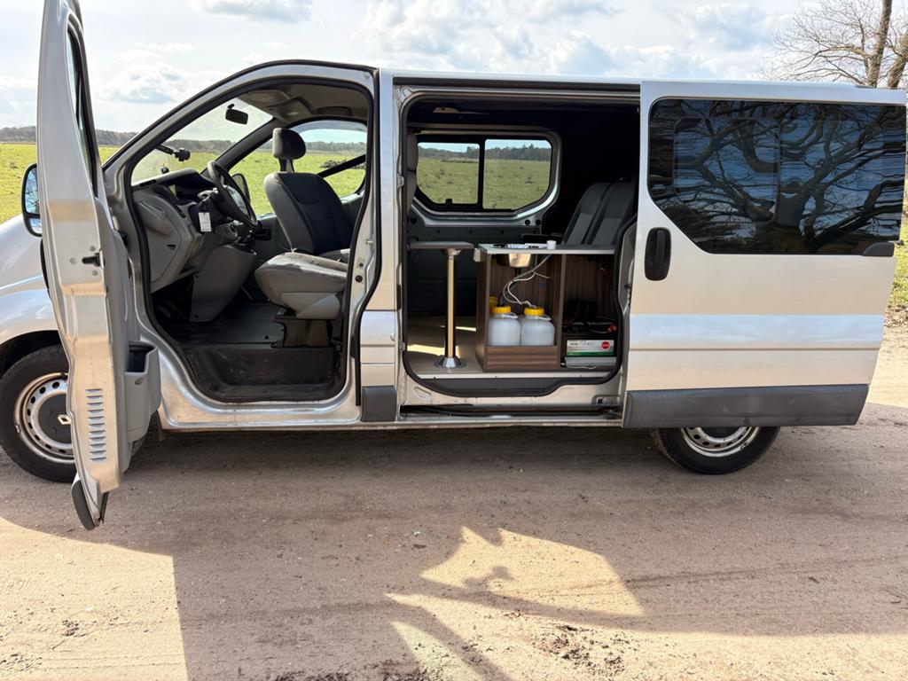 Compacte en veelzijdige camperbus, Caravans en Kamperen, Campers, Overige merken, Watertank (Schoon), Tot en met 2, Particulier