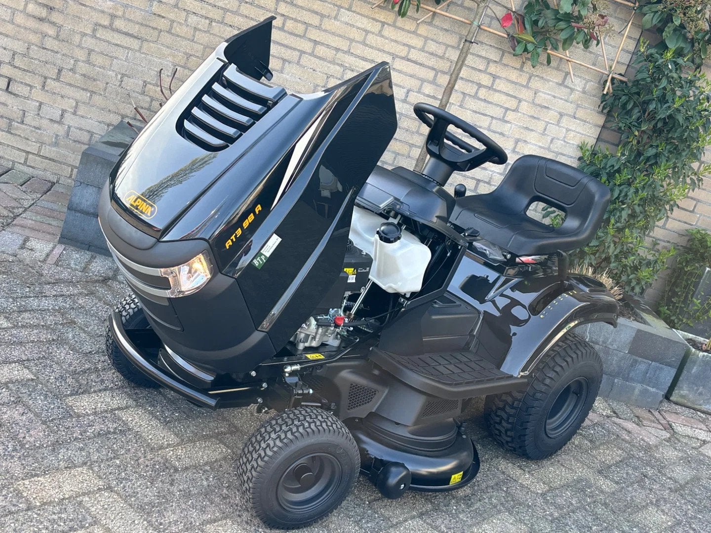 Alpina Black Edition Zitmaaier Actie met Mulch, Tuin en Terras, Zitmaaiers, Gebruikt, Alpina