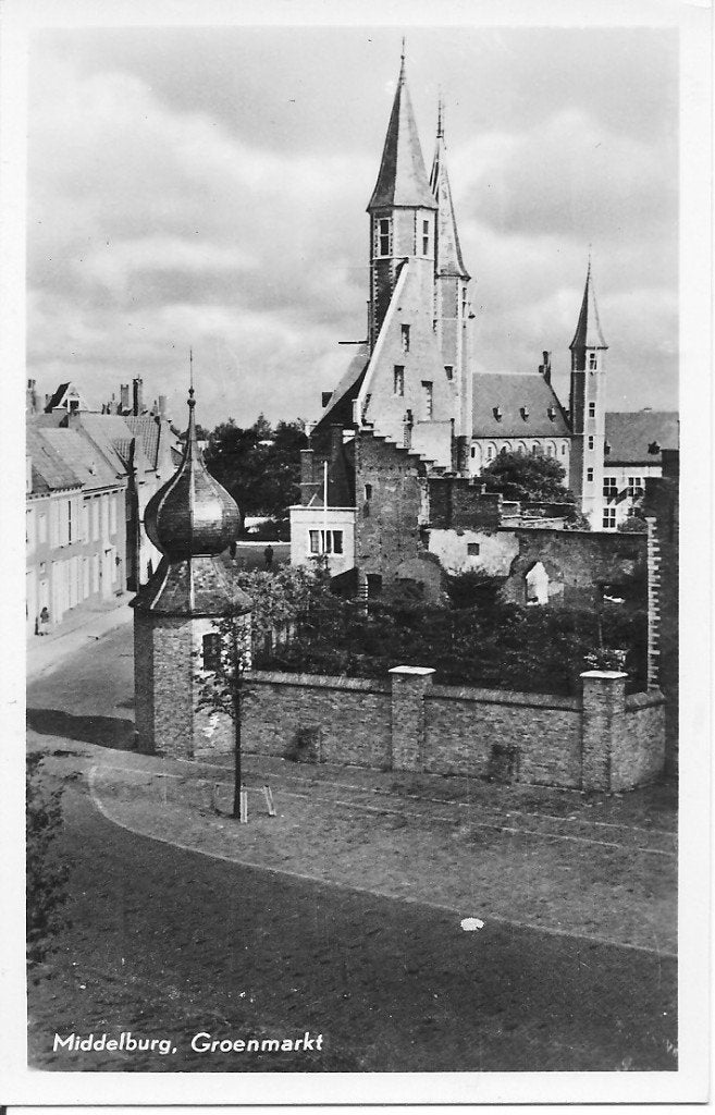 Oude ansichtkaart Middelburg, Groenmarkt - Echte fotografie, Ophalen of Verzenden, 1940 tot 1960, Ongelopen, Zeeland
