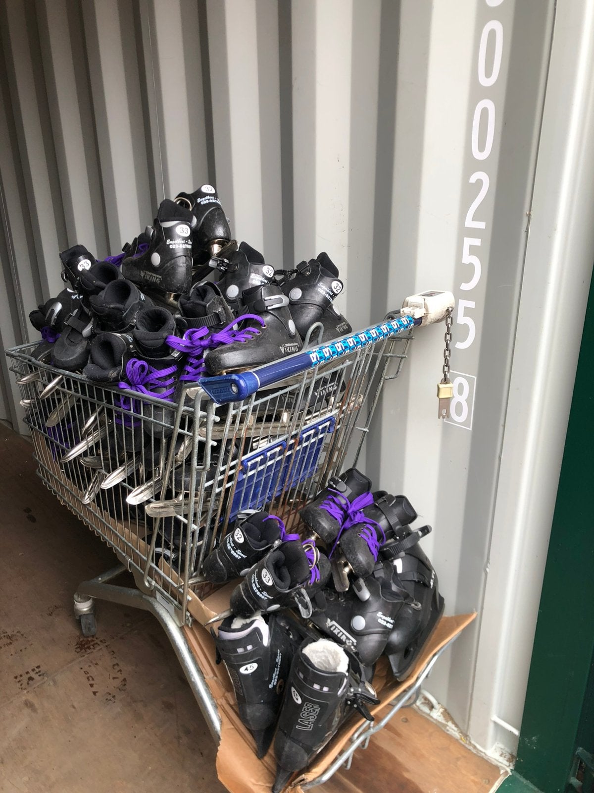 Grote partij kinder schaatsen Viking - ex rental, Ophalen, Zo goed als nieuw, Noren, Viking