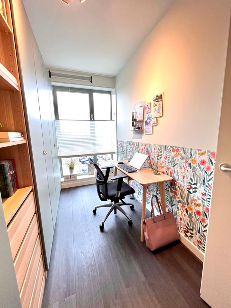 IKEA Lisabo Bureau met lade - Zo goed als nieuw, Ophalen, Scandinavisch, Zo goed als nieuw, IKEA