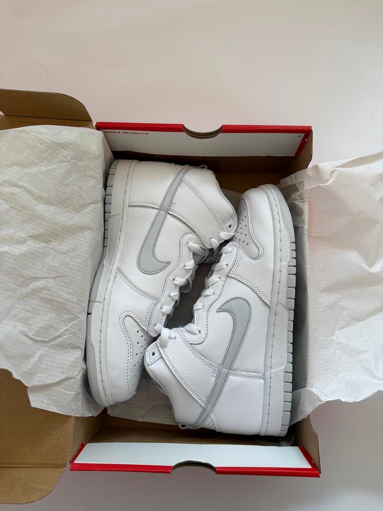 Nike Dunk High SP Pure Platinum White - Maat 42,5 - Nieuw, Ophalen of Verzenden, Nieuw, Wit, Sneakers of Gympen