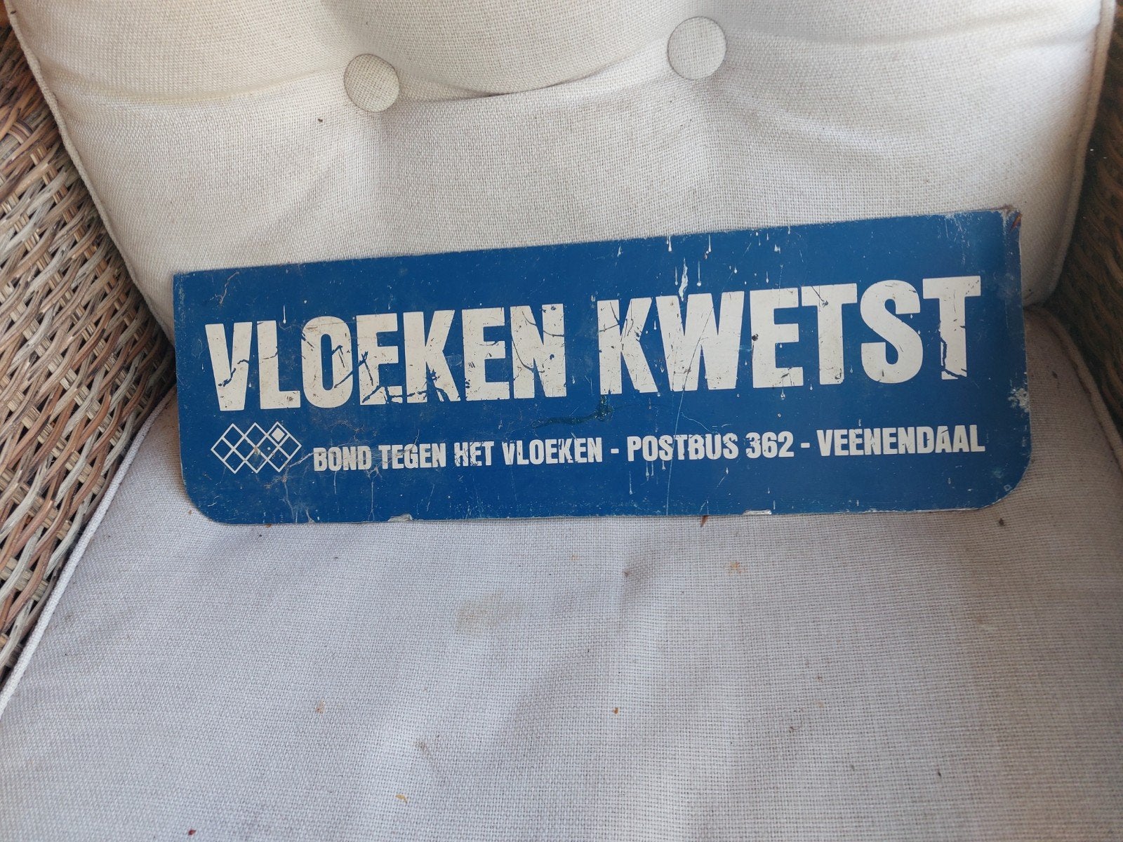 Vintage aluminium bord: Vloeken Kwetst & Kantoor, Ophalen of Verzenden