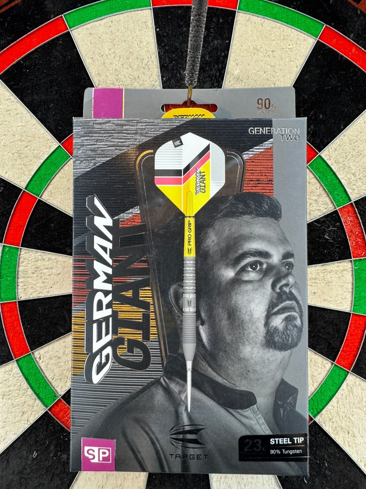 Target Gabriel Clemens darts, Sport en Fitness, Darts, Ophalen of Verzenden, Zo goed als nieuw, Pijlen