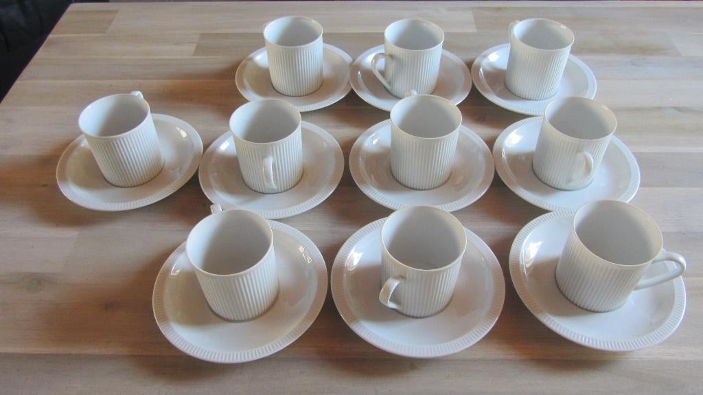 10 Royal Porcelain koffiekop met schotel, Ophalen, Nieuw, Overige stijlen, Kop(pen) en/of Schotel(s)
