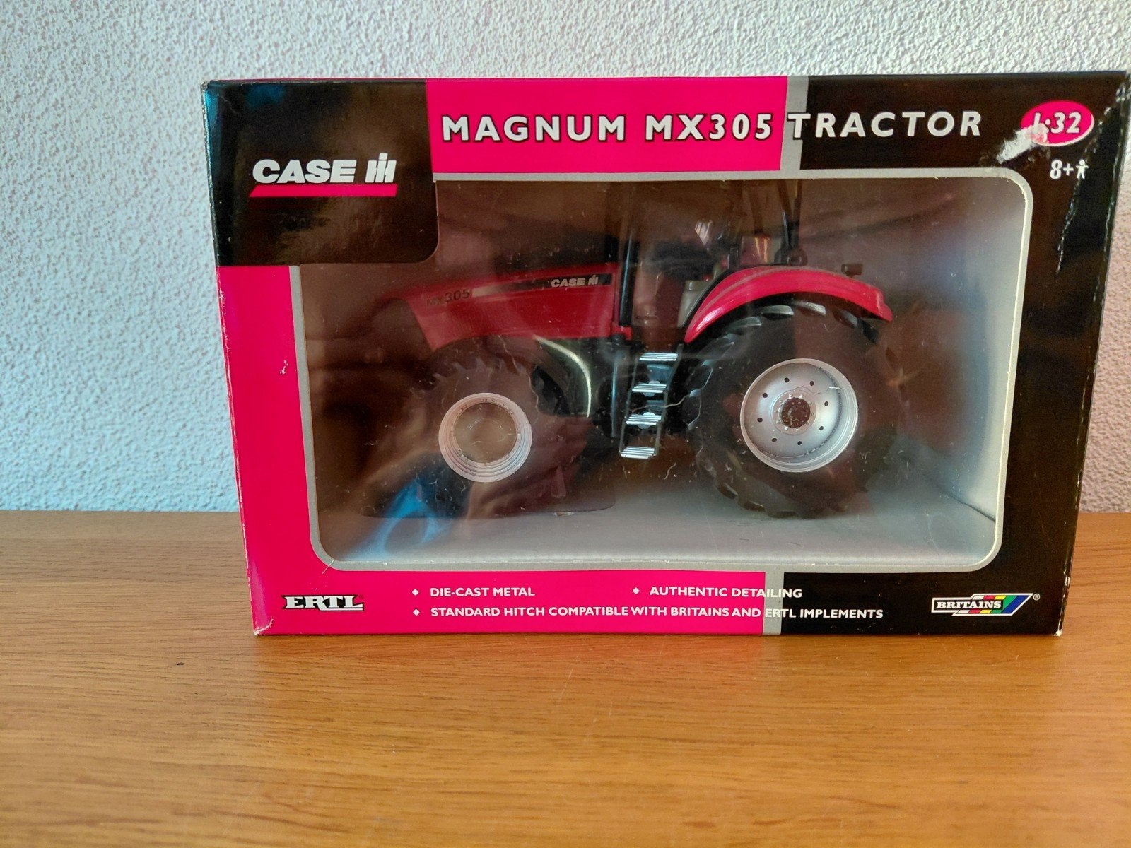 Case IH Magnum MX305 Tractor schaalmodel (nieuw in doos), Ophalen, Nieuw, Tractor of Landbouw, Britains
