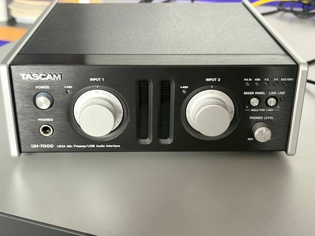Tascam UH-7000 USB-interface / mic preamp / headphone amp, Ophalen, Zo goed als nieuw, Audio