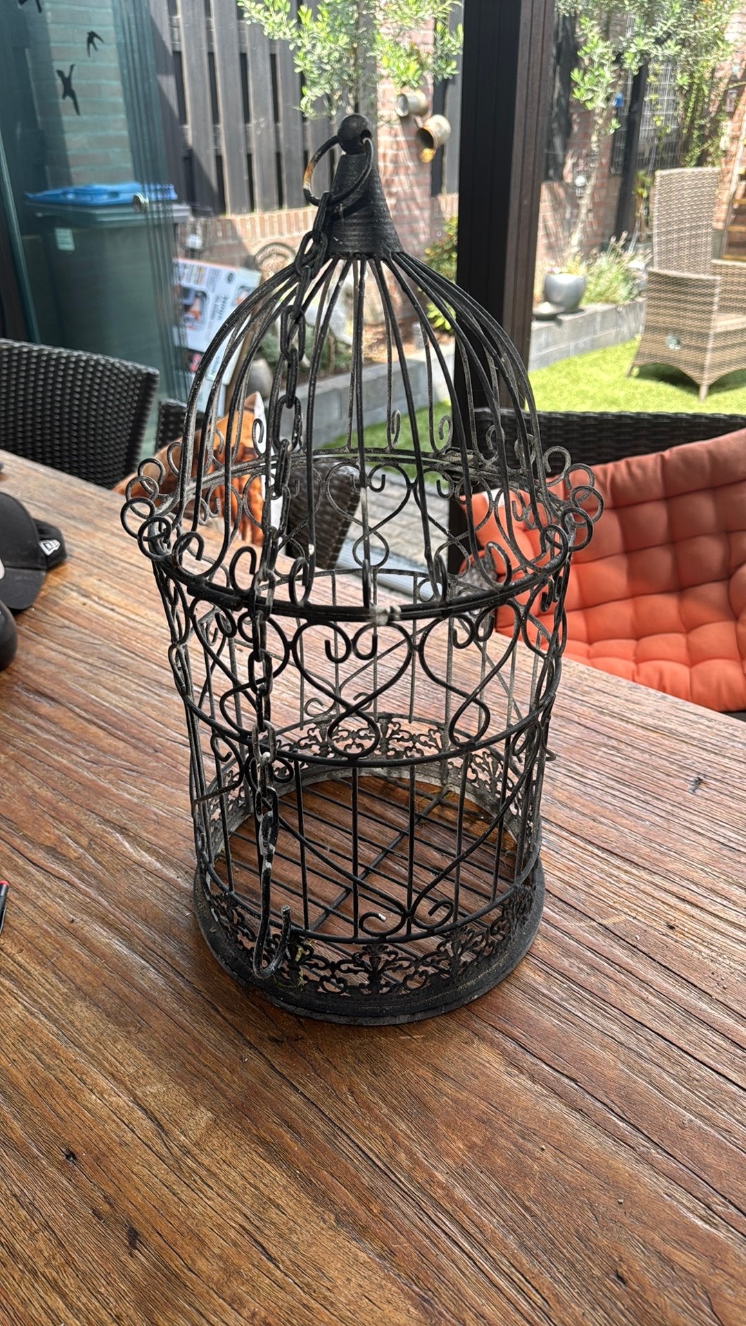 Decoratie kooitje, Ophalen, Gebruikt