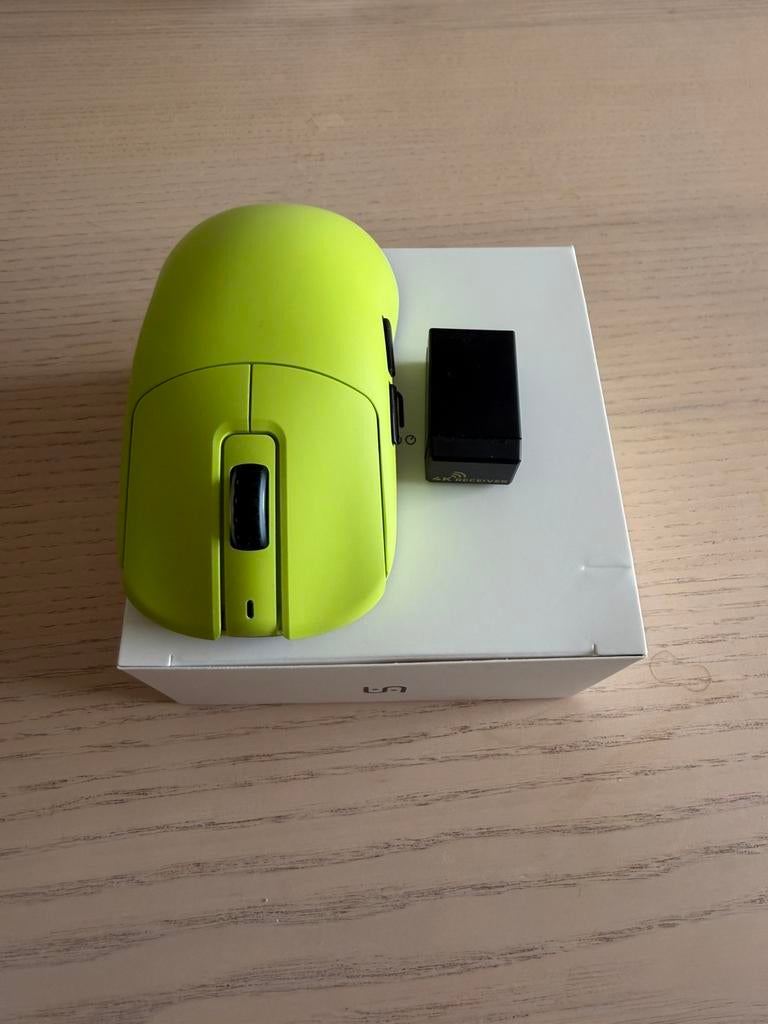 Vaxee xe v2, Computers en Software, Muizen, Ophalen of Verzenden, Zo goed als nieuw