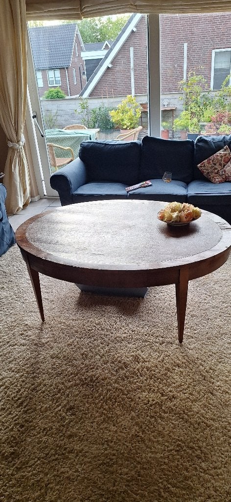 Ovale houten salontafel - Klassiek design, Huis en Inrichting, Tafels | Salontafels, 50 – 75, Gebruikt, Klassiek, Ophalen of Verzenden