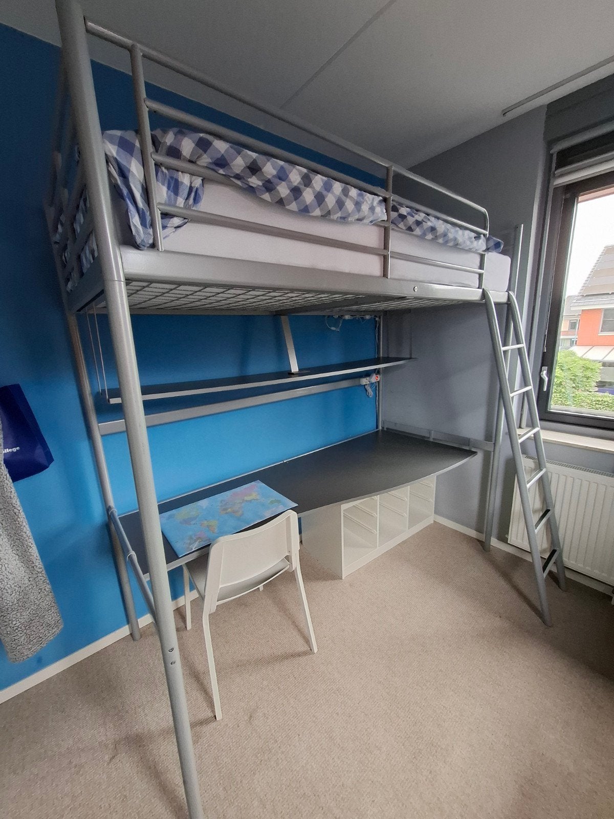 Ikea Hoogslaper (90x200) met Bureau en Boekenplank, Gebruikt, Eenpersoons, Ophalen of Verzenden, 200 cm