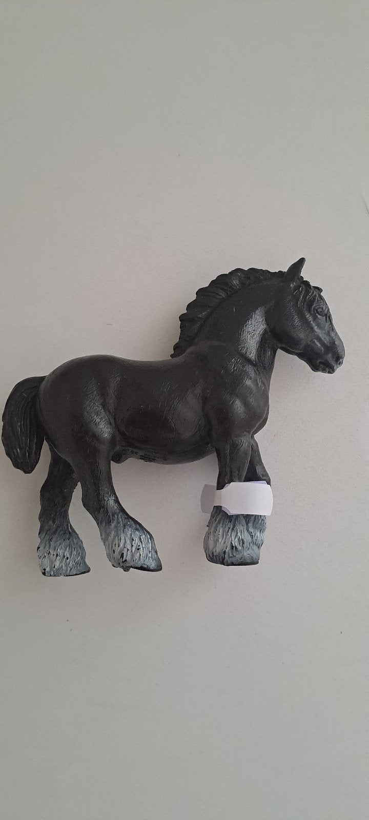 SCHLEICH SHIRE WALLACH 13222 - 1, Ophalen of Verzenden, Zo goed als nieuw, Paard, Beeldje of Figuurtje