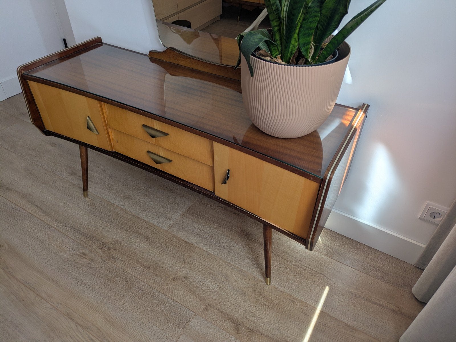 Prachtige Mid-century Vintage Kaptafel met Glasplaat, Ophalen, Gebruikt, 100 tot 150 cm, Vintage
