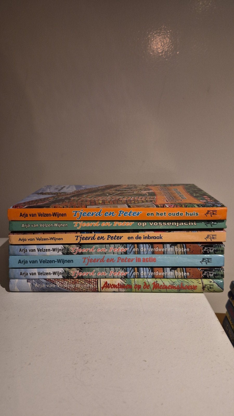 Tjeerd en Peter boekenreeks - Arja van Velzen-Wijnen, Ophalen of Verzenden, Gelezen, Arja van Velzen-Wijnen, Fictie algemeen