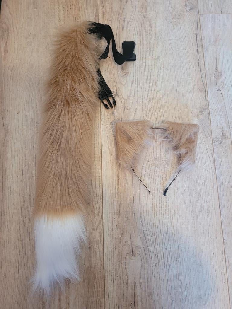 Furry cosplay vos staart en oortjes set, Ophalen of Verzenden, Gebruikt, Accessoires