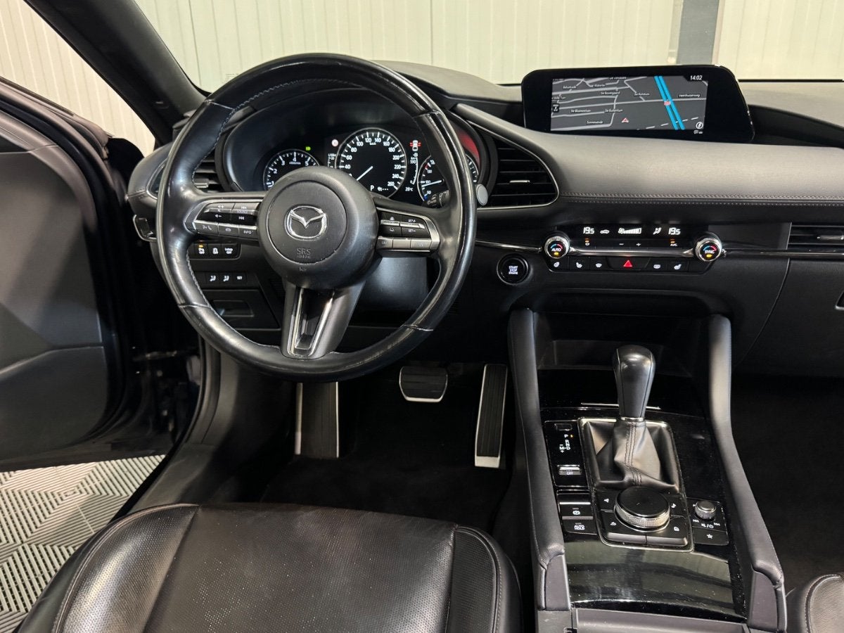 Mazda 3 2.0 e-SkyActiv-X M Hybrid 186 Luxury AeroSport | HUD, Auto's, Mazda, 1998 cc, Gebruikt, Blauw, 19 km/l
