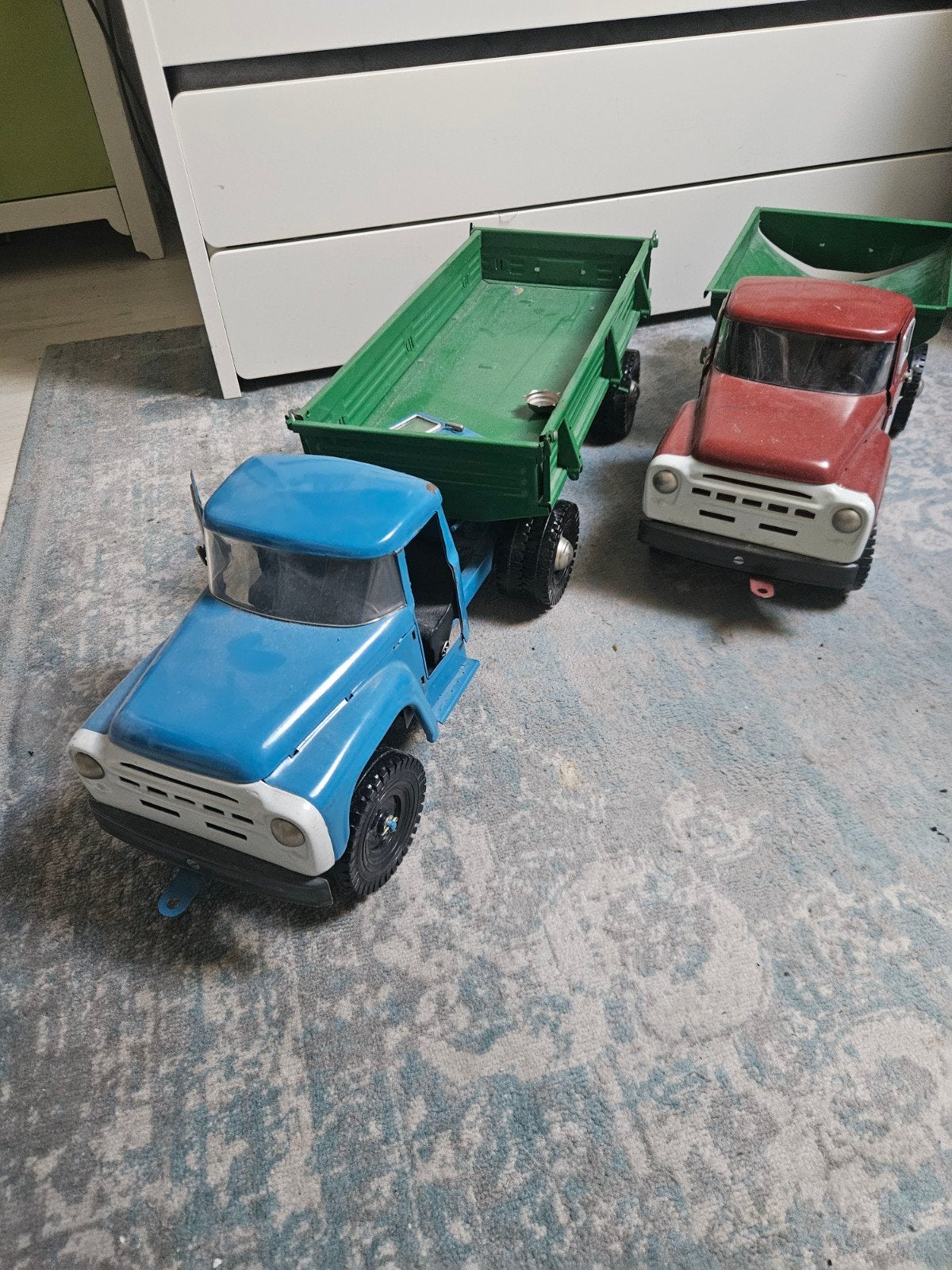 Vintage metal speelgoed vrachtwagens zil zis ussr, Ophalen, Gebruikt