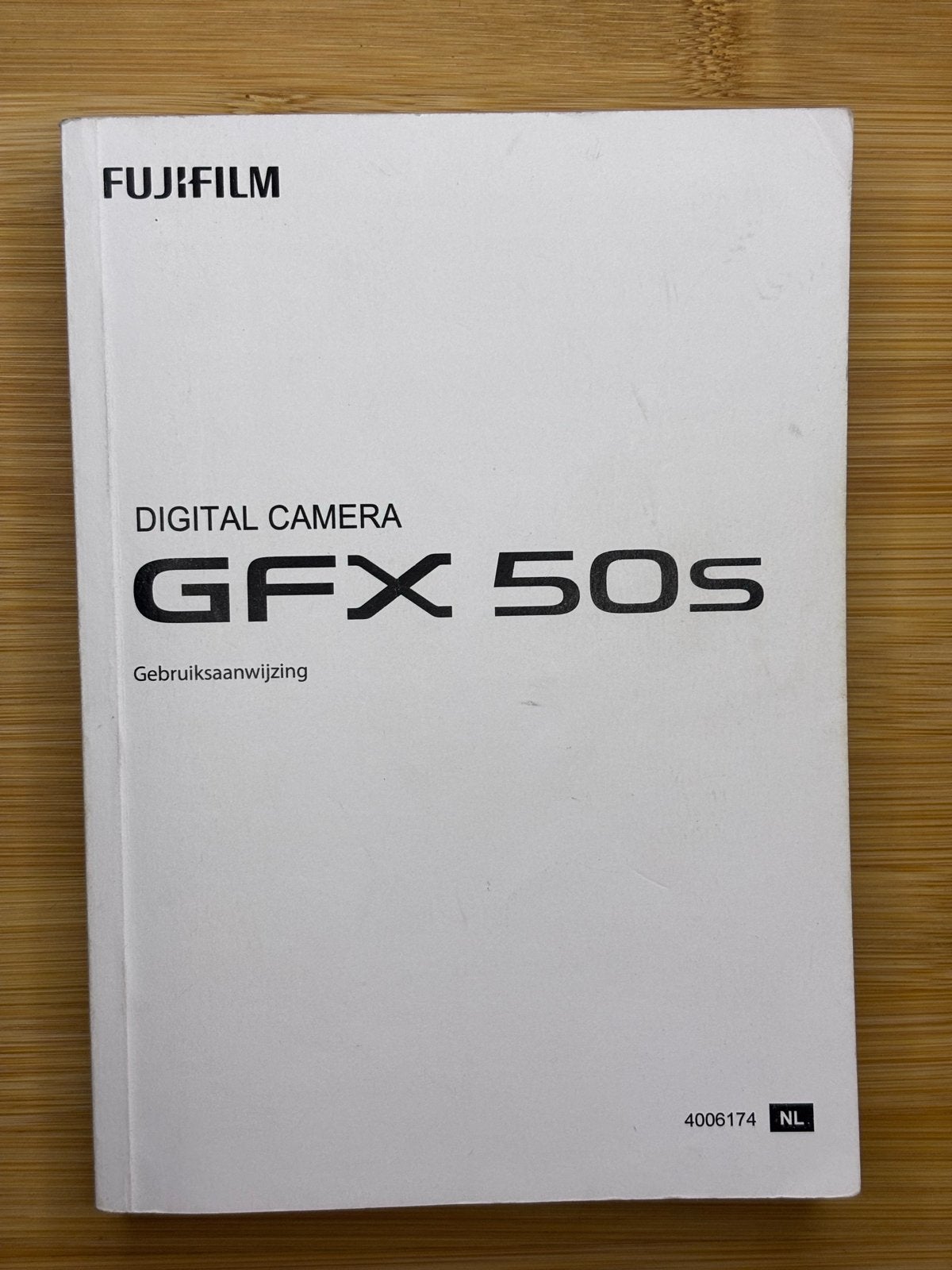 Fujifilm GFX 50S Gebruiksaanwijzing - nederlandstalig, Ophalen of Verzenden, Zo goed als nieuw, Geen optische zoom