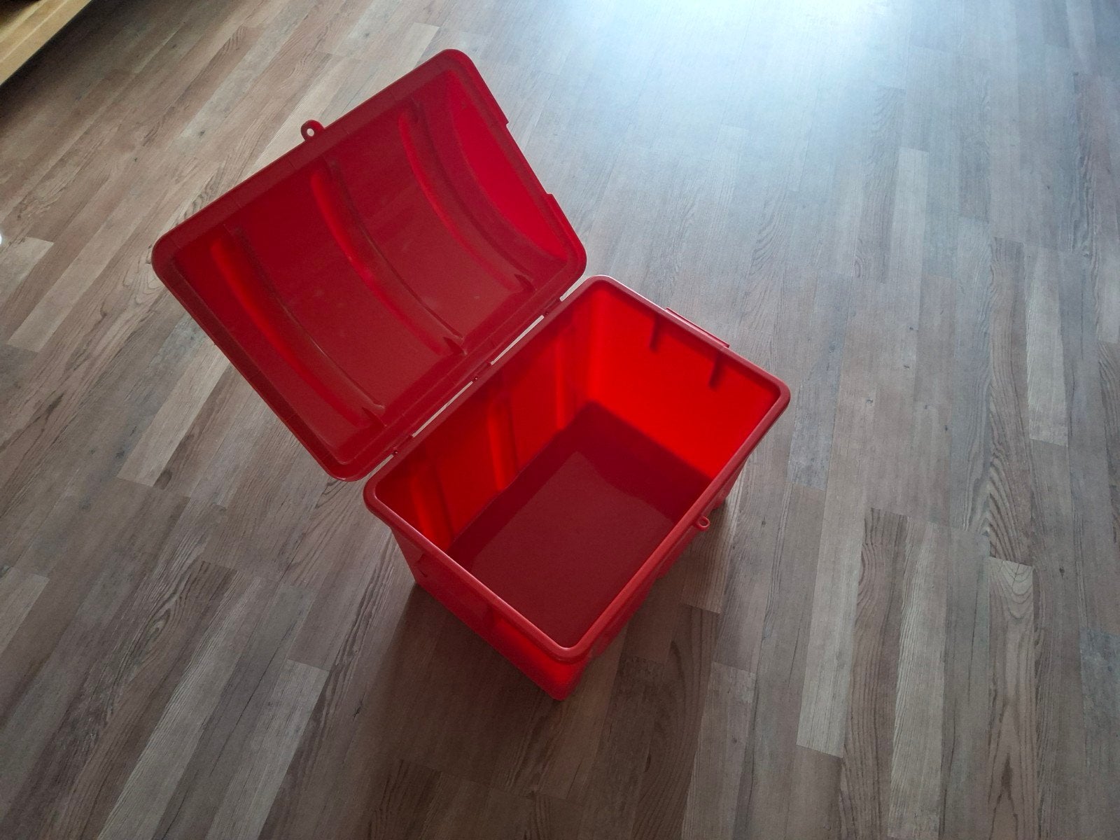 Rode opbergkist met deksel, Ophalen, Gebruikt, 50 tot 100 cm, 5 – 50