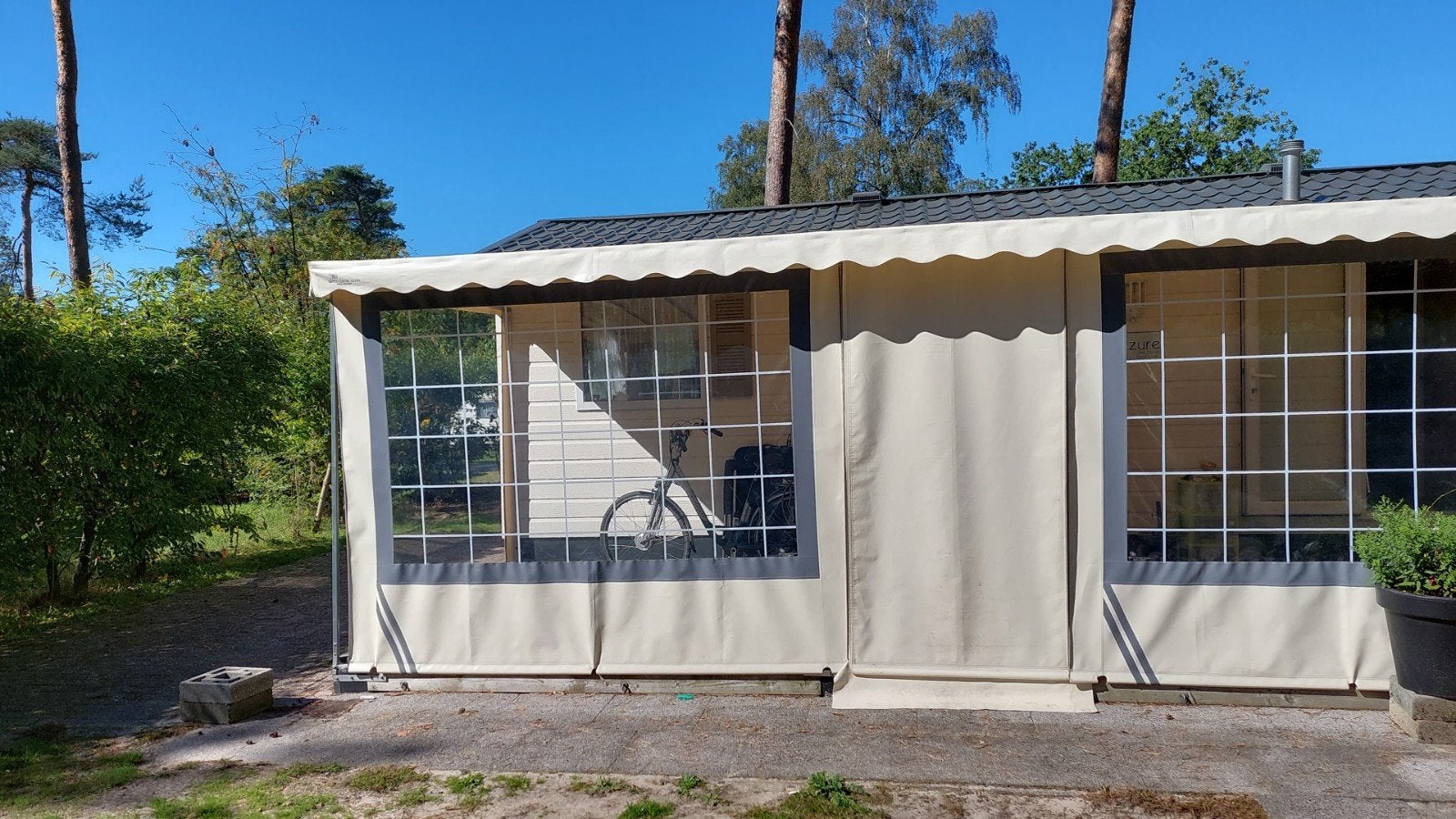 Stacaravan op CAMPING DE KLEINE WOLF inclusief jaarplaats
