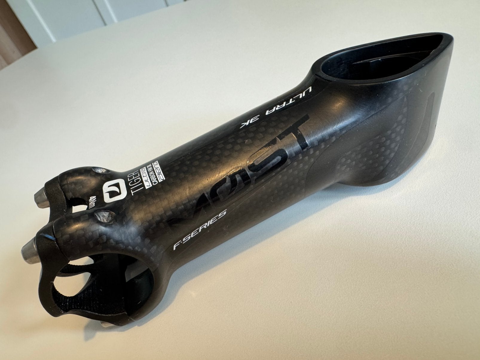 MOST TIGER ULTRA 3K STEM (carbon stuurpen pinarello), Fietsen en Brommers, Fietsonderdelen, Ophalen of Verzenden, Zo goed als nieuw